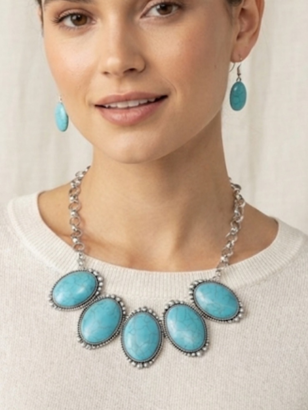 paparazzi Silver-Tone Turquoise Oval Statement Necklace with Matching Drops